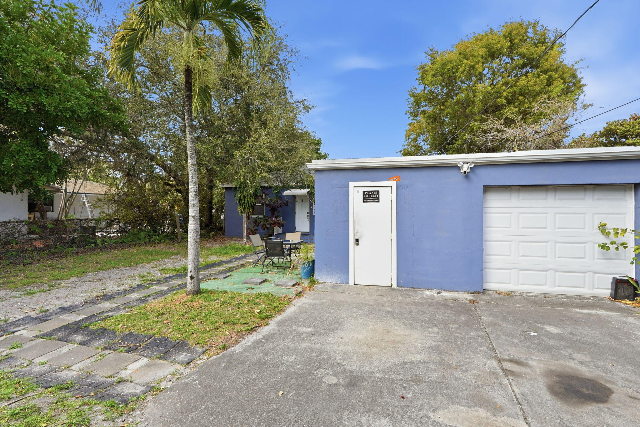 NORTH HOLLYWOOD - Residential Income