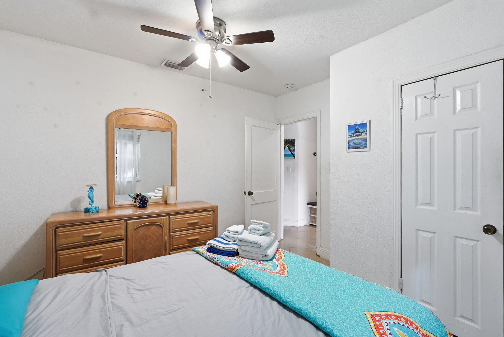 NORTH HOLLYWOOD - Residential Income