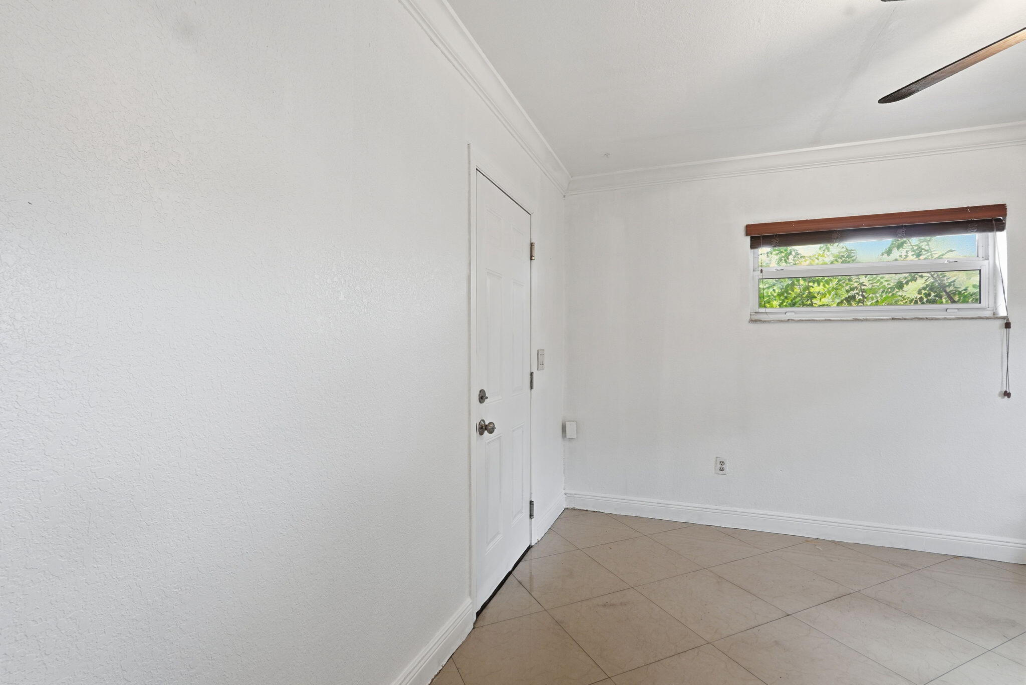 NORTH HOLLYWOOD - Residential Income