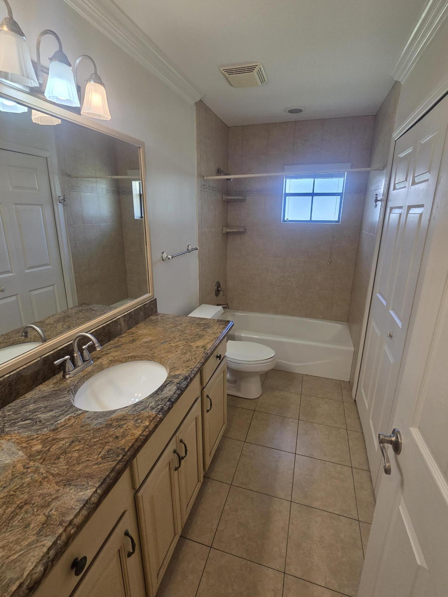 LONGWOOD VILLAGE PHASE 3A - Residential Lease
