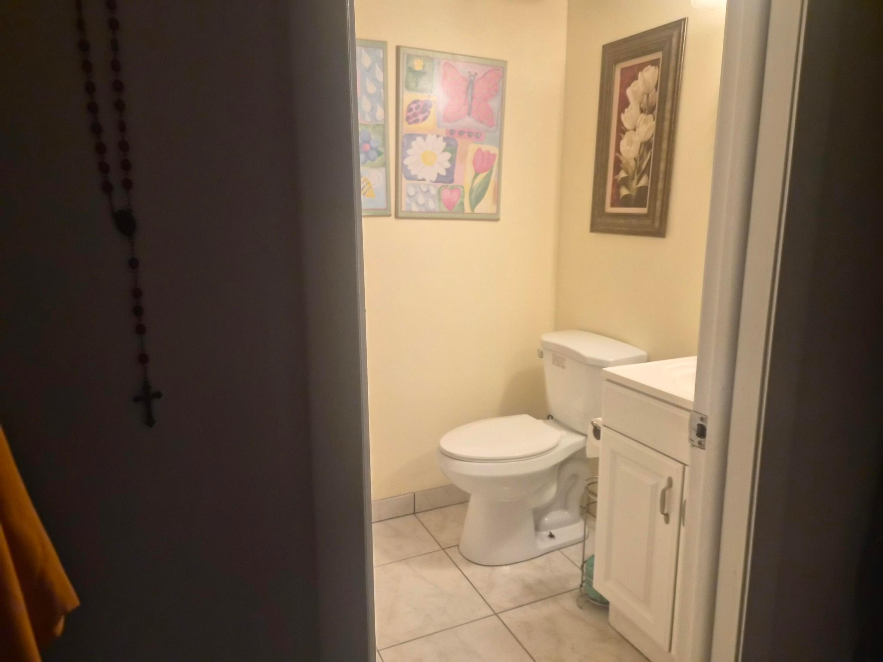 MIRAMAR CLUB CONDOMINIUM TWO - Residential Lease