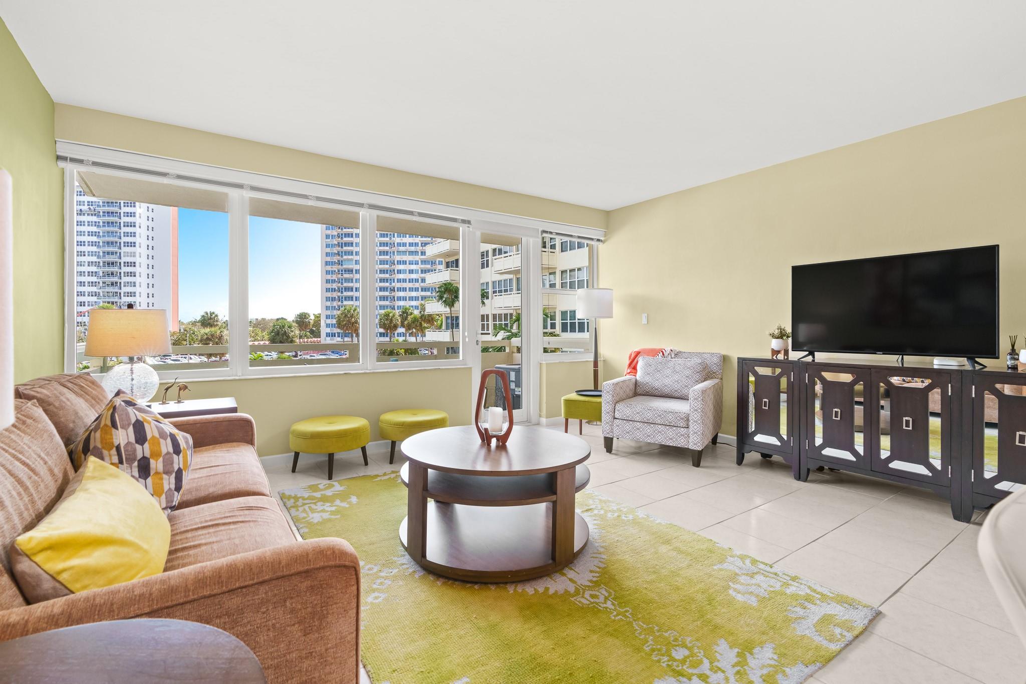 Coral Ridge Towers North - Residential