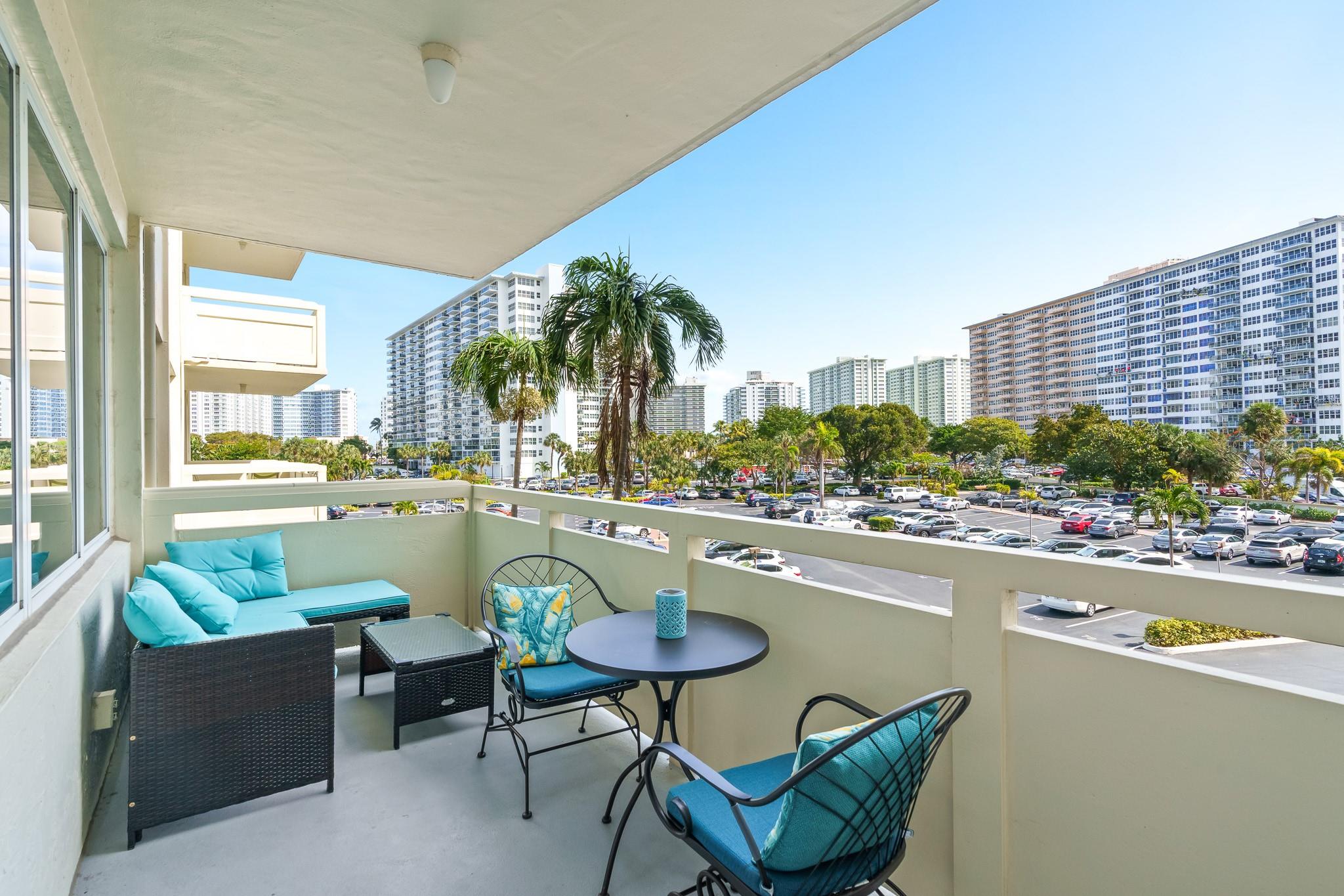Coral Ridge Towers North - Residential