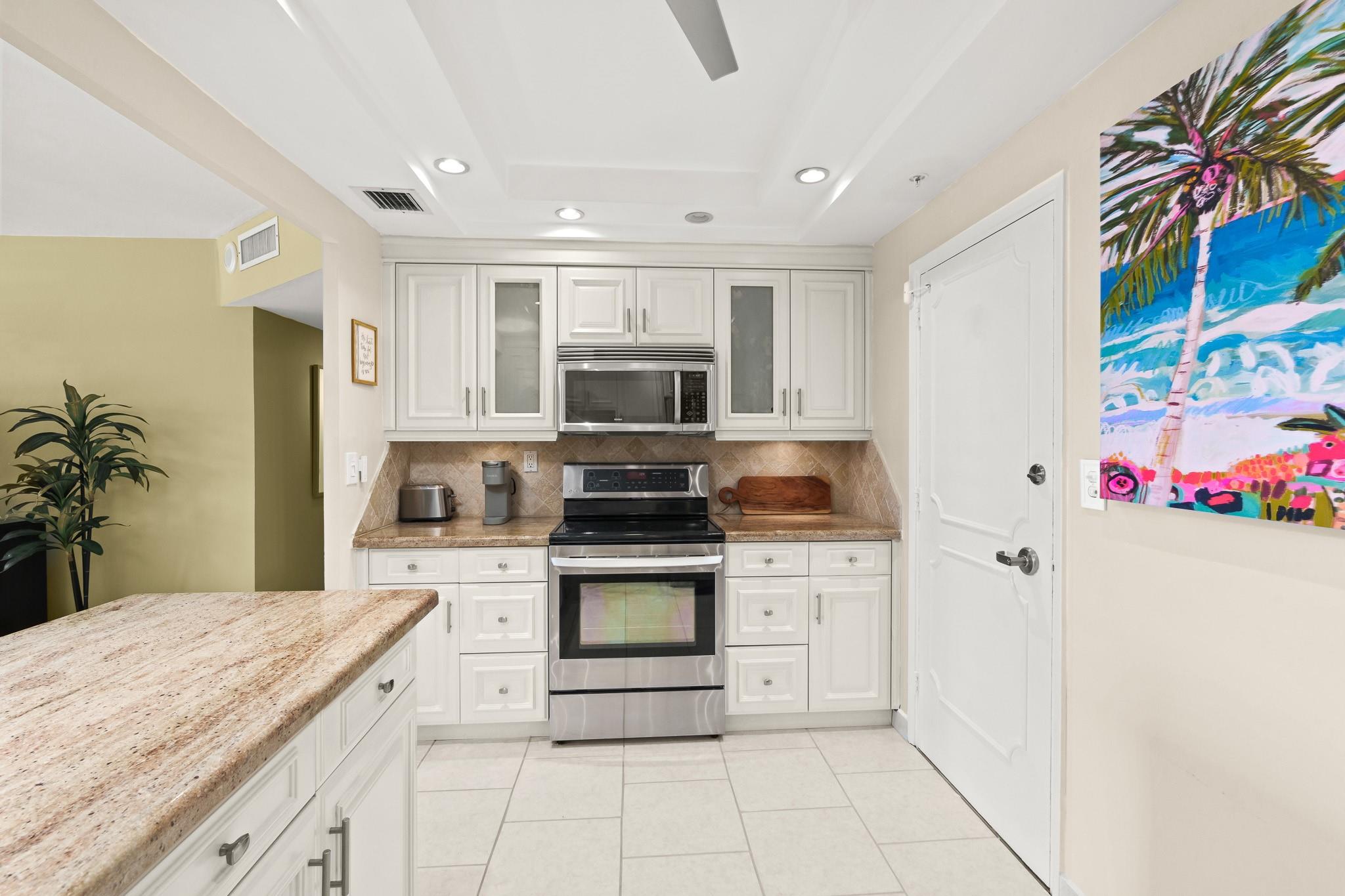 Coral Ridge Towers North - Residential