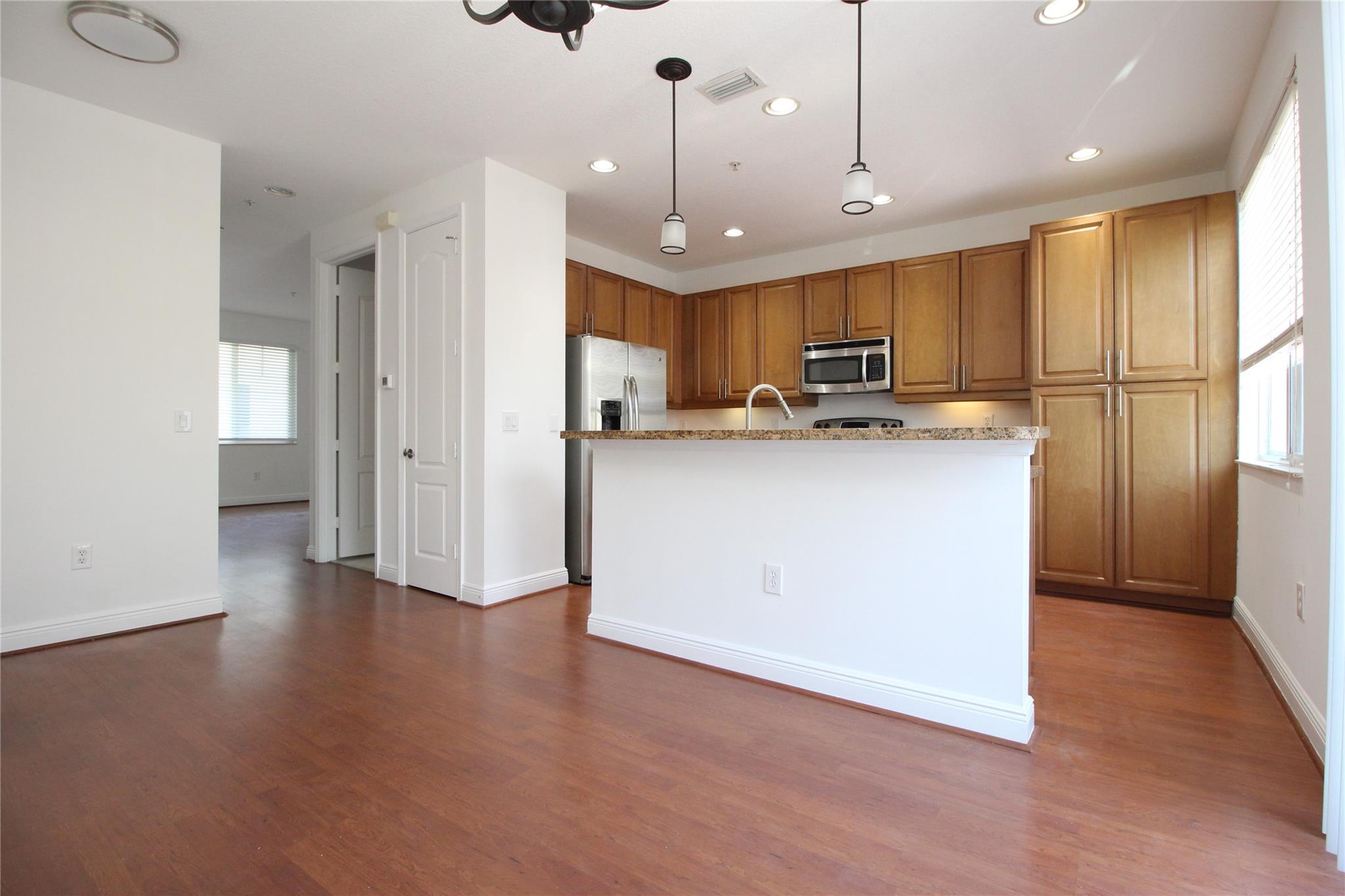 3830 NW 5th Ter