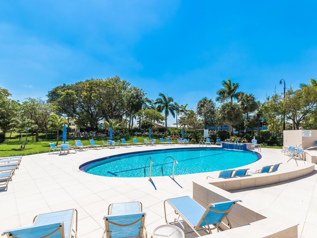 Hillsboro Cove - Residential