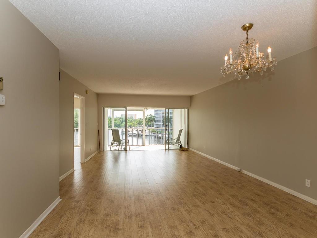Hillsboro Cove - Residential