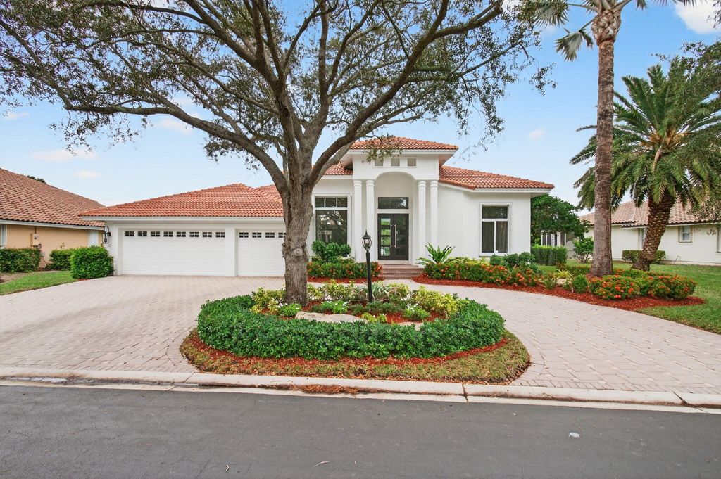 Photo of 10265 NW 63rd Drive, Parkland, FL 33076 (MLS # R11159880)