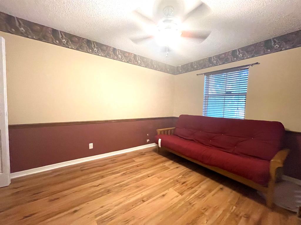 Lyons West 137-40 B - Hammock - Residential