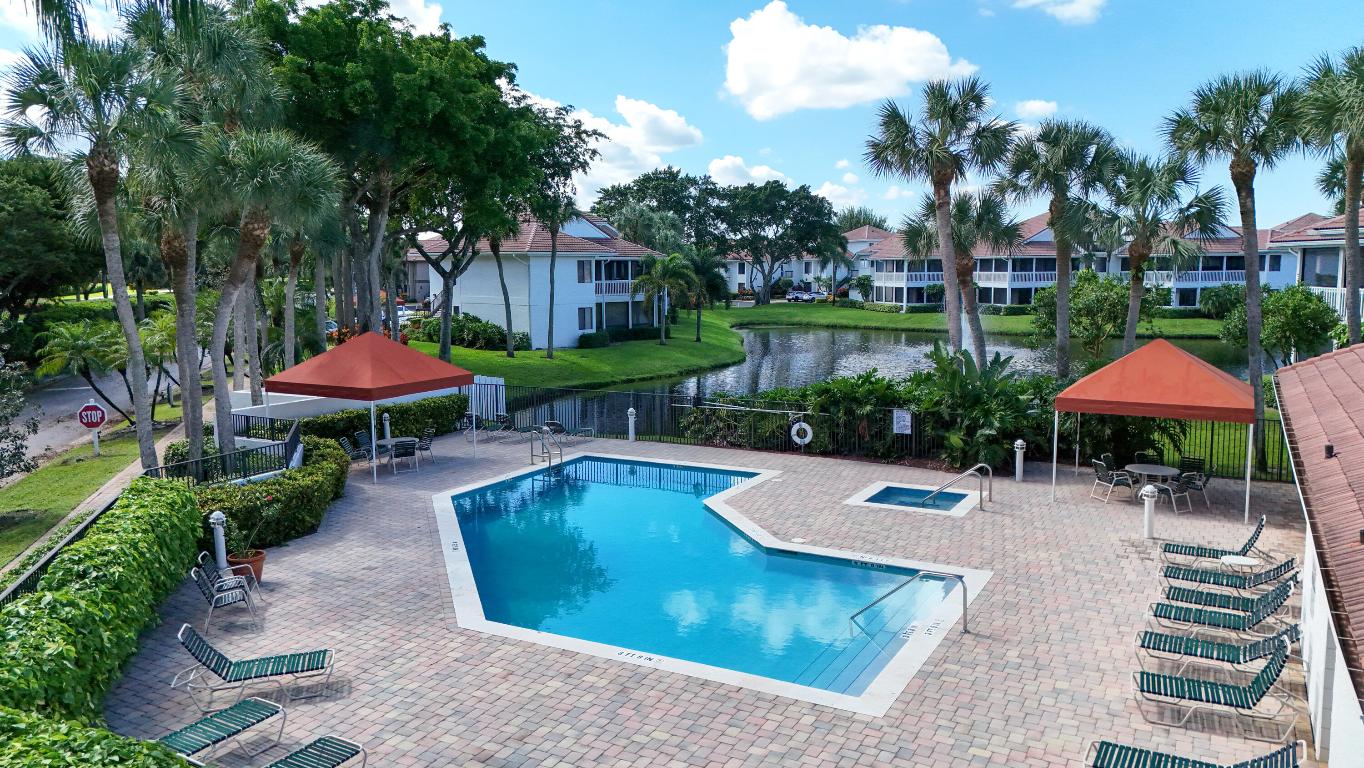 SABAL LAKE OF BOCA WEST CONDO - Residential