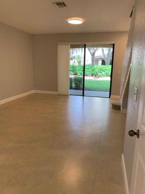 COURTYARD AT THE GROVE - Residential Lease