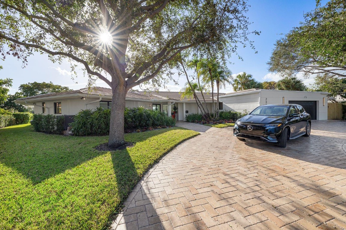 Coral Ridge Country Club - Residential