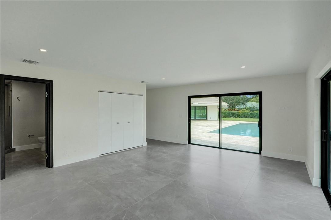 Coral Ridge Country Club - Residential