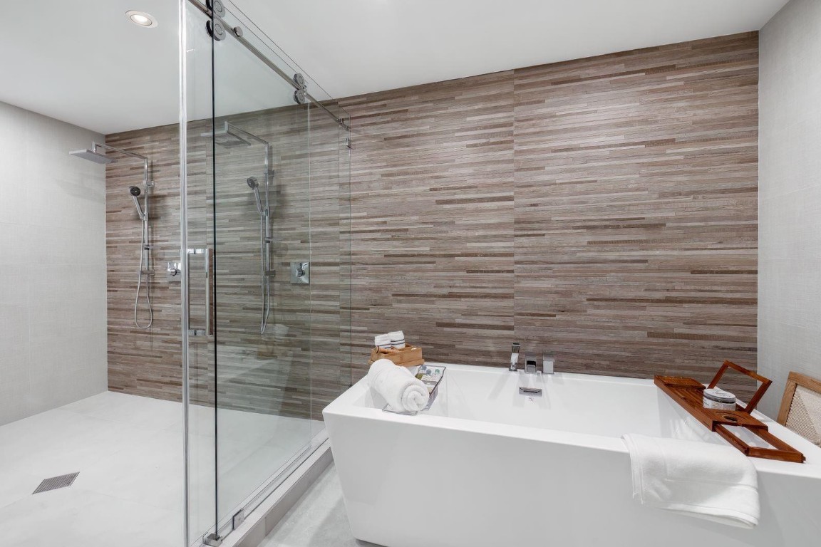 Coral Ridge Country Club - Residential