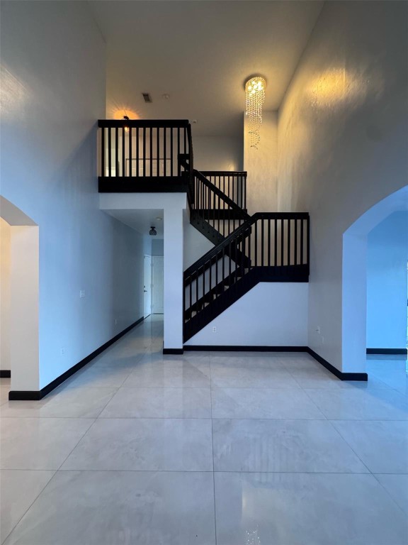 Twin Lake Shores Central - Residential