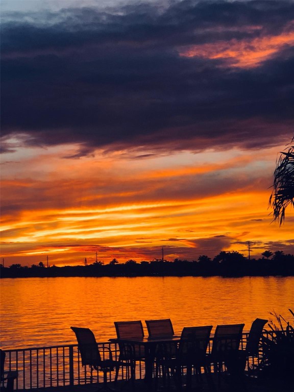 Twin Lake Shores Central - Residential