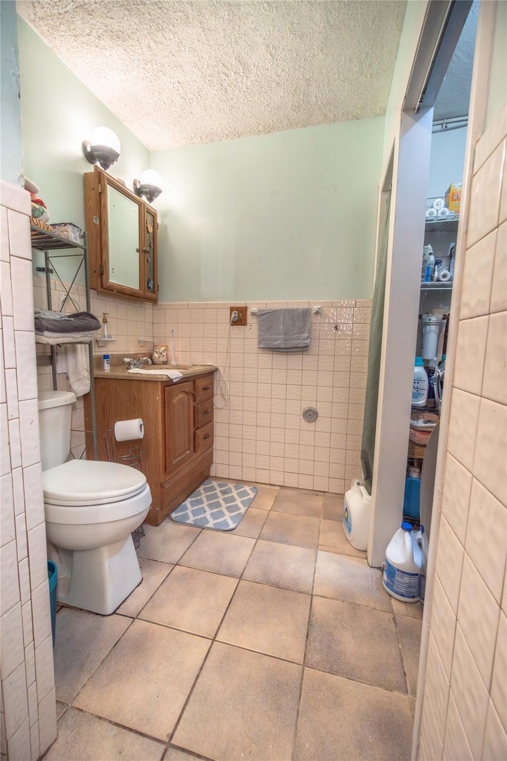 Dania Homesites 28-40 B - Residential