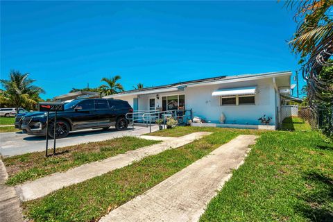 262 SW 8th St Dania Beach FL 33004