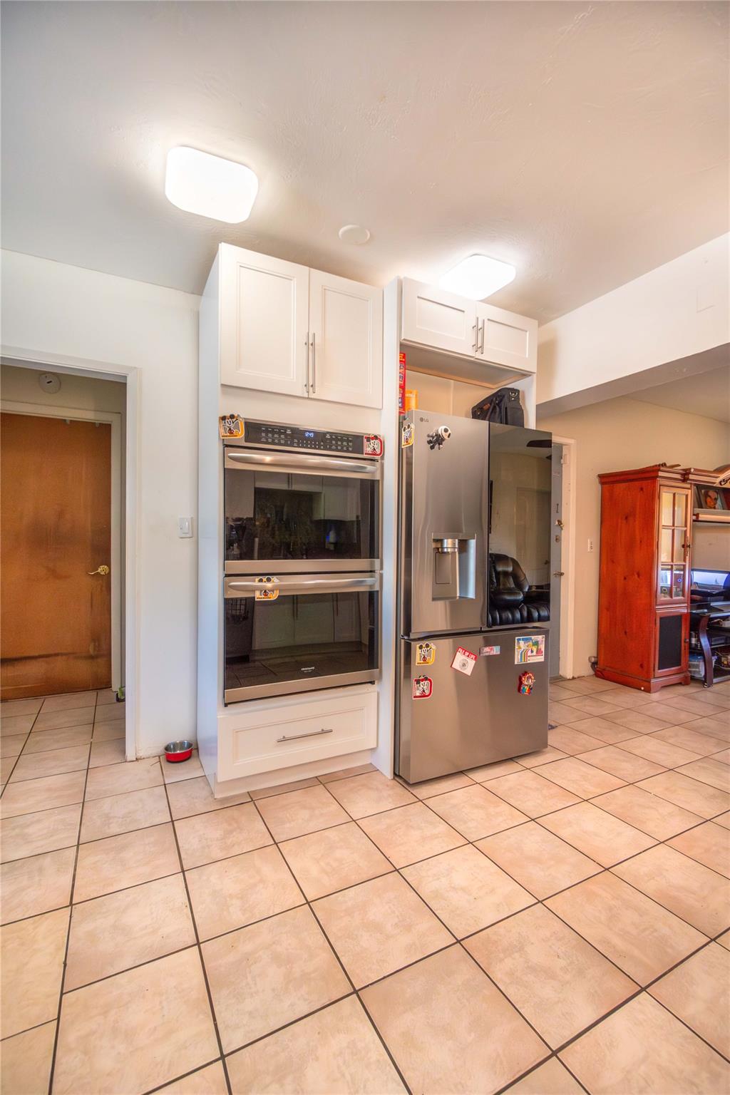 262 SW 8th St