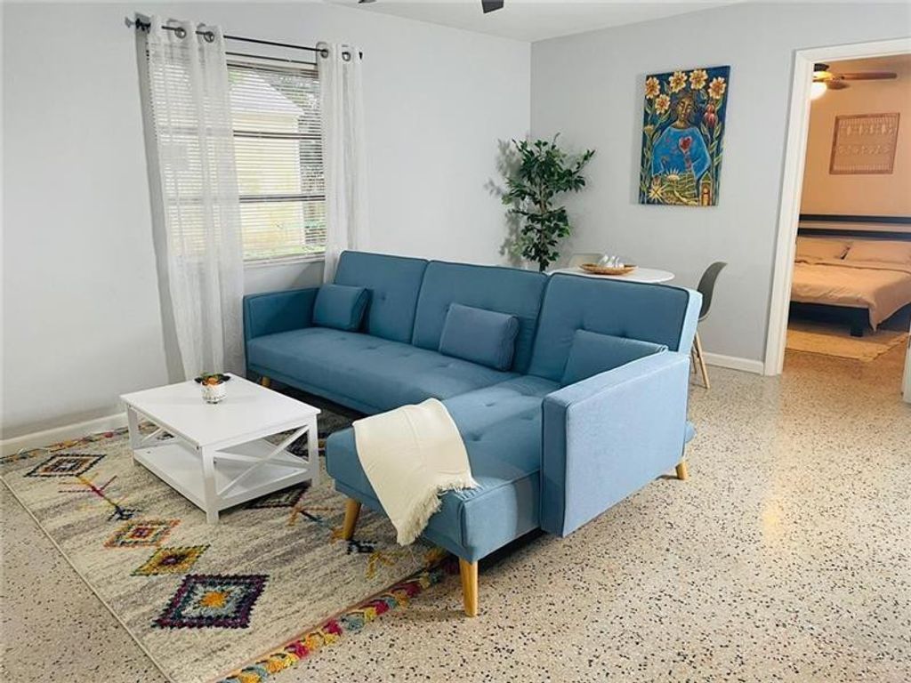 Photo of 316 SW 15th Street #4, Fort Lauderdale, FL 33315 (MLS # B26024694)