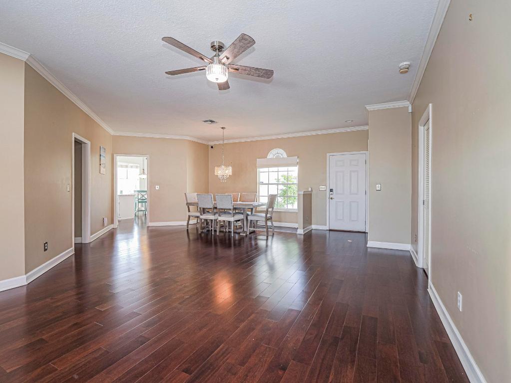 WALKER'S GLEN - UNIT 1 - Residential