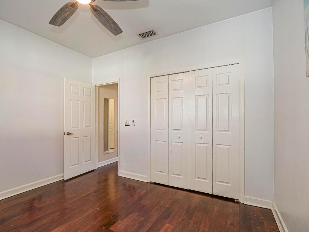 WALKER'S GLEN - UNIT 1 - Residential