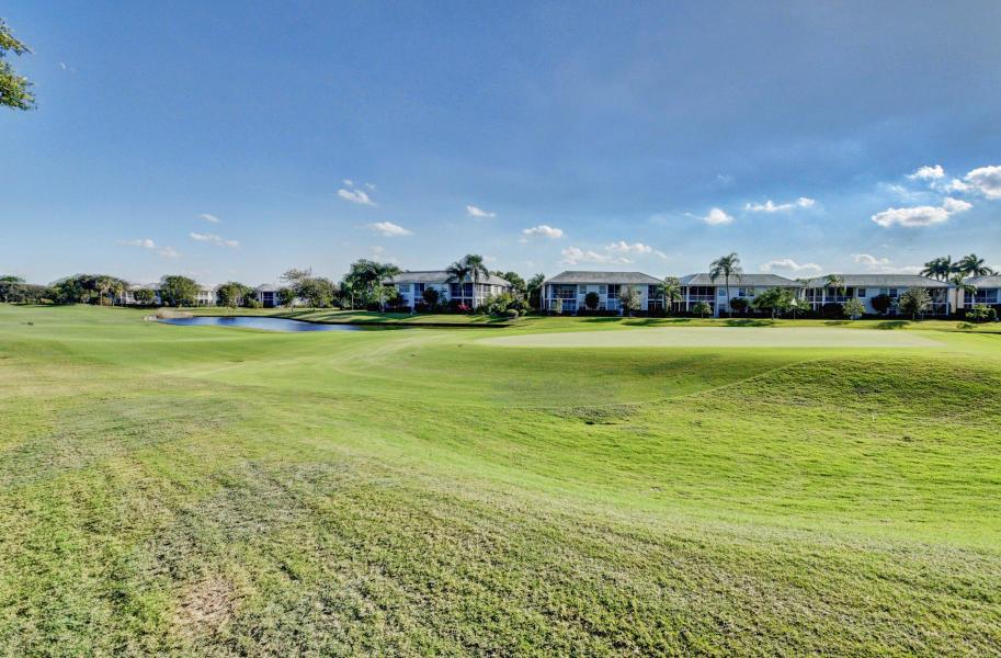 VILLE DE CAPRI  / POLO CL - Residential Lease