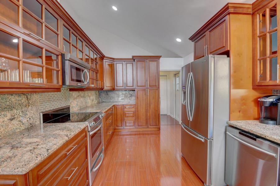 VILLE DE CAPRI  / POLO CL - Residential Lease