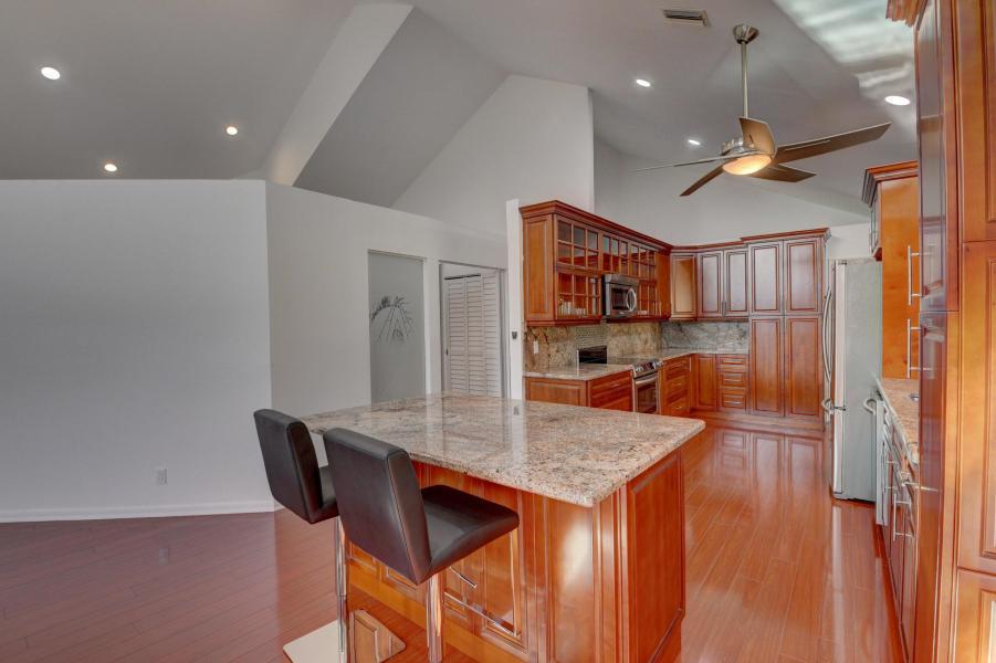 VILLE DE CAPRI  / POLO CL - Residential Lease