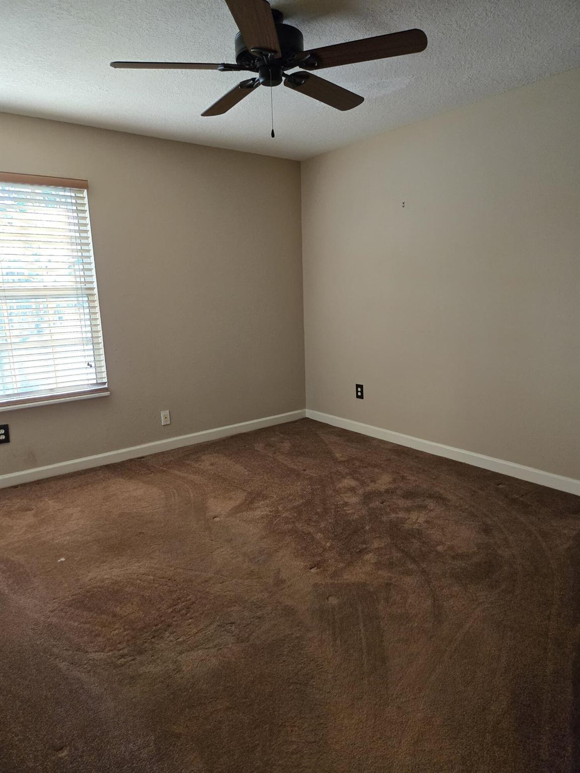 COUNTERPOINT ESTATES 6 - Residential