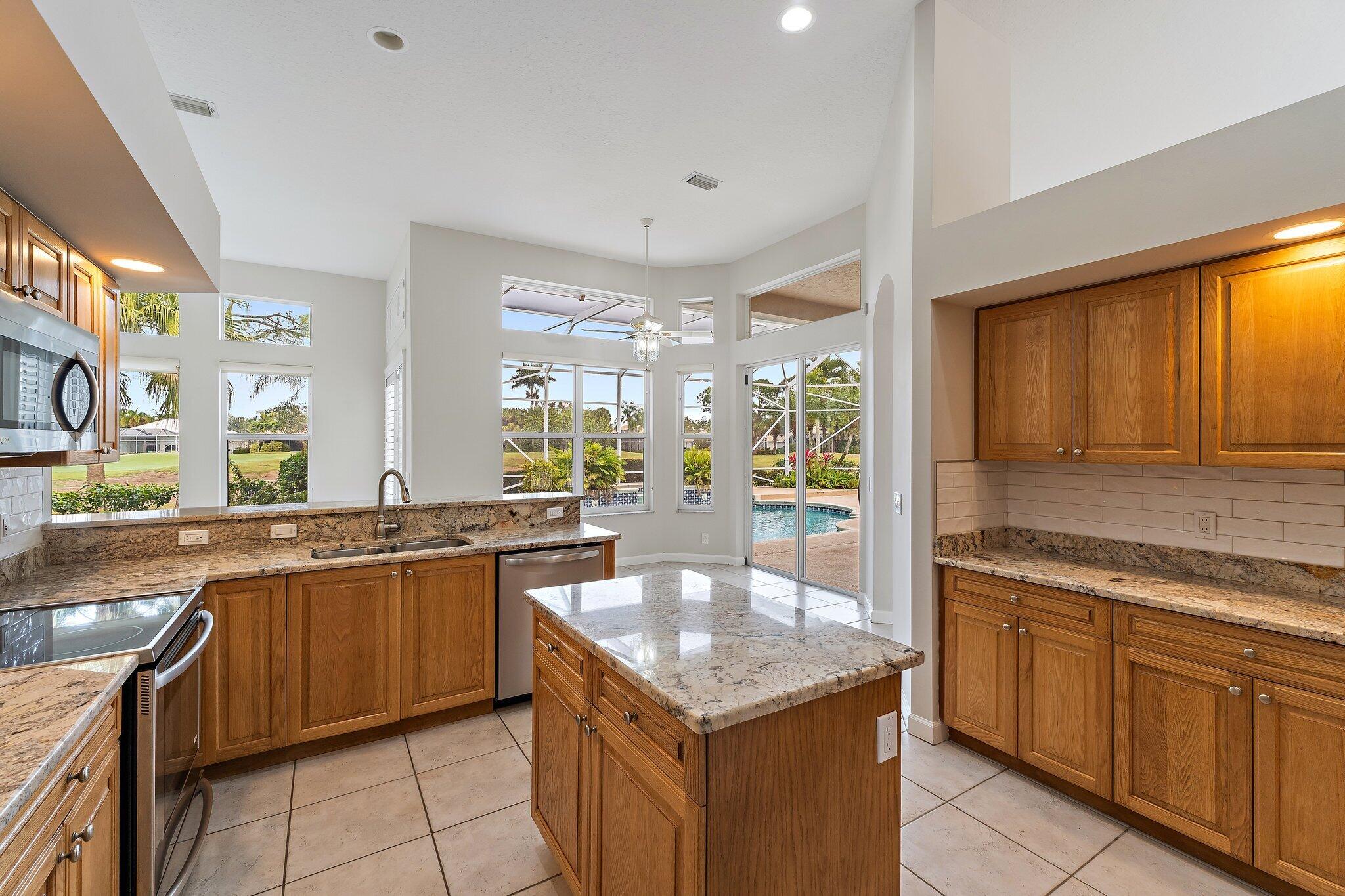 MONARCH COVE  MARTIN DOWNS PLAT 38 & 38A (AKA MONA - Residential