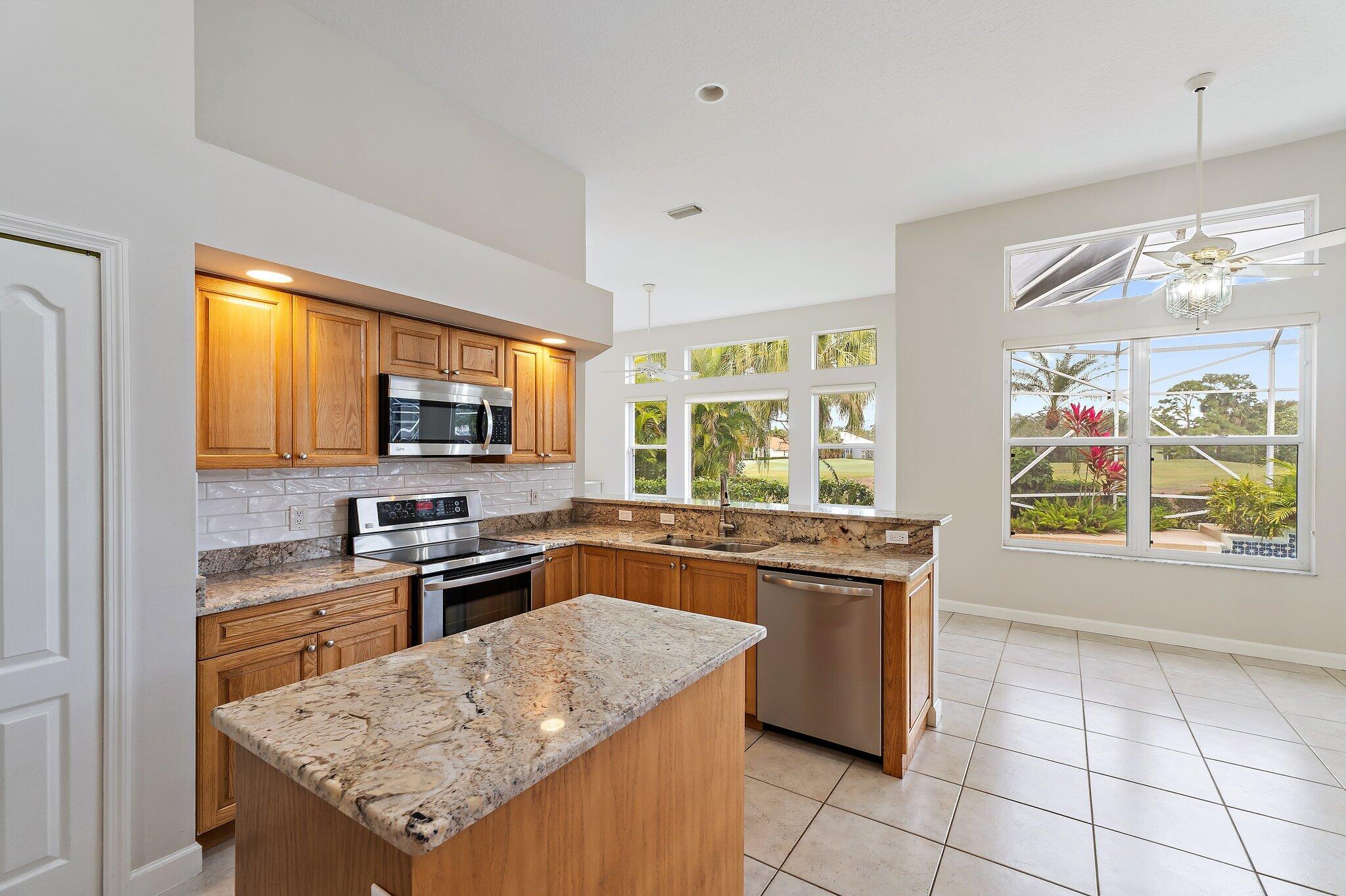 MONARCH COVE  MARTIN DOWNS PLAT 38 & 38A (AKA MONA - Residential