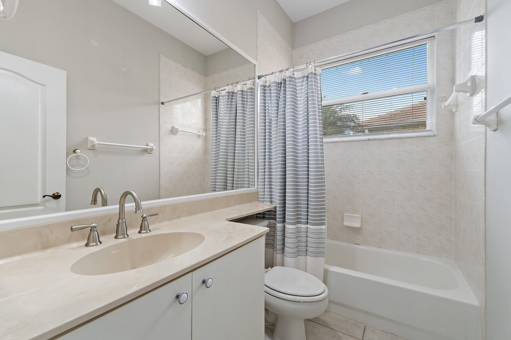 MONARCH COVE  MARTIN DOWNS PLAT 38 & 38A (AKA MONA - Residential