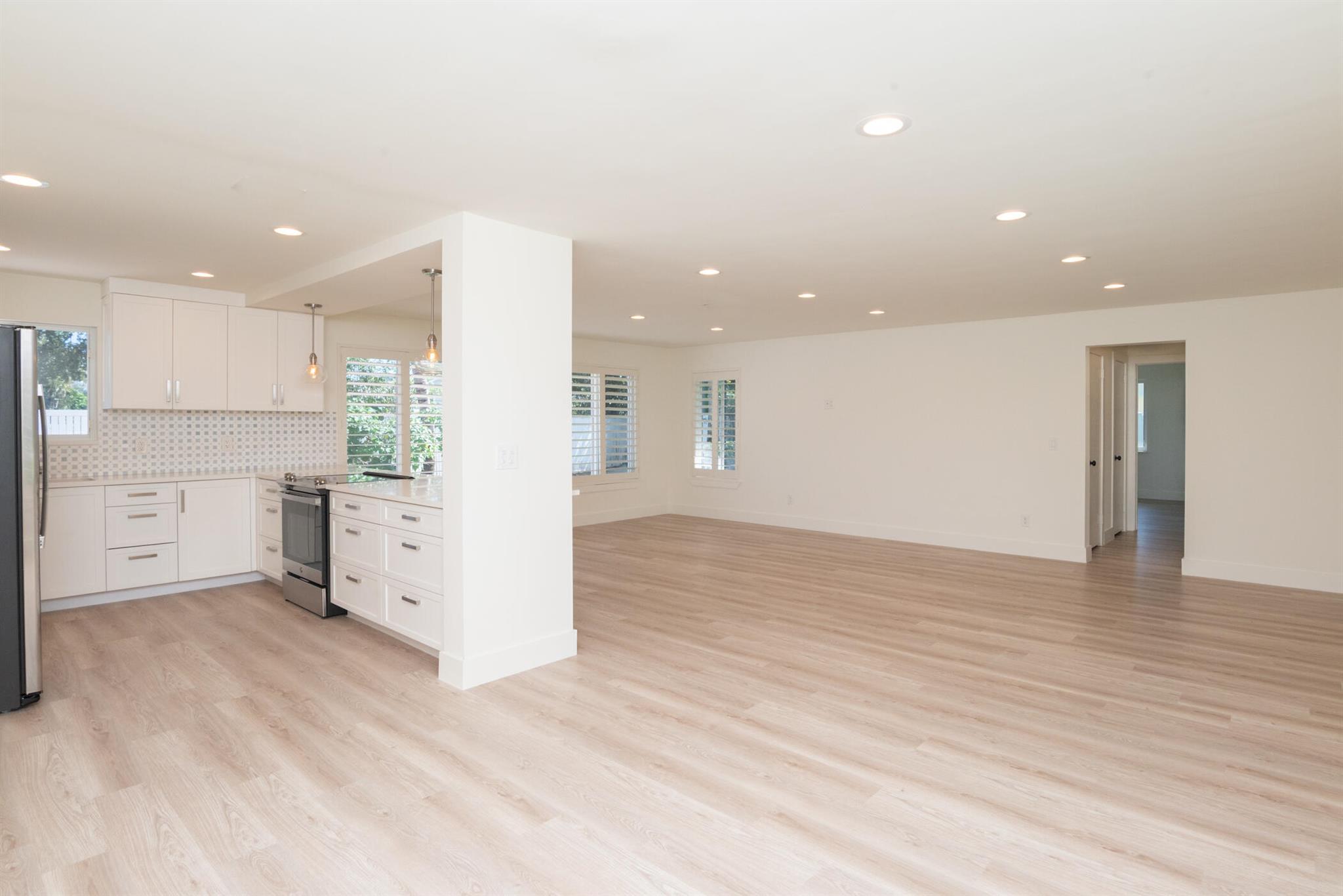 LAKE CLARKE ISLE 2 - Residential