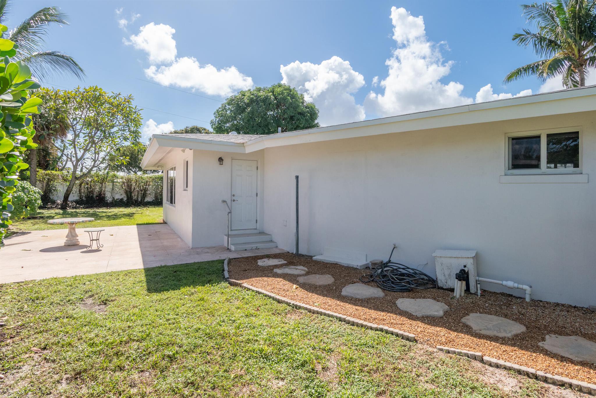 LAKE CLARKE ISLE 2 - Residential