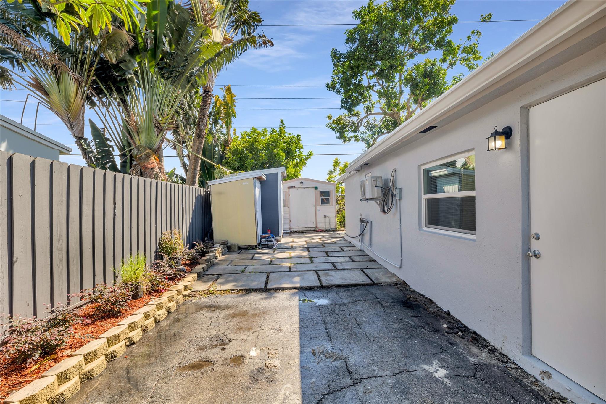 Collier Manor First Add 3 - Residential