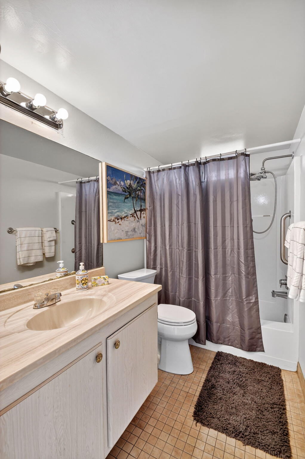 VILLAGE ROYALE GREENWOOD CONDO - Residential