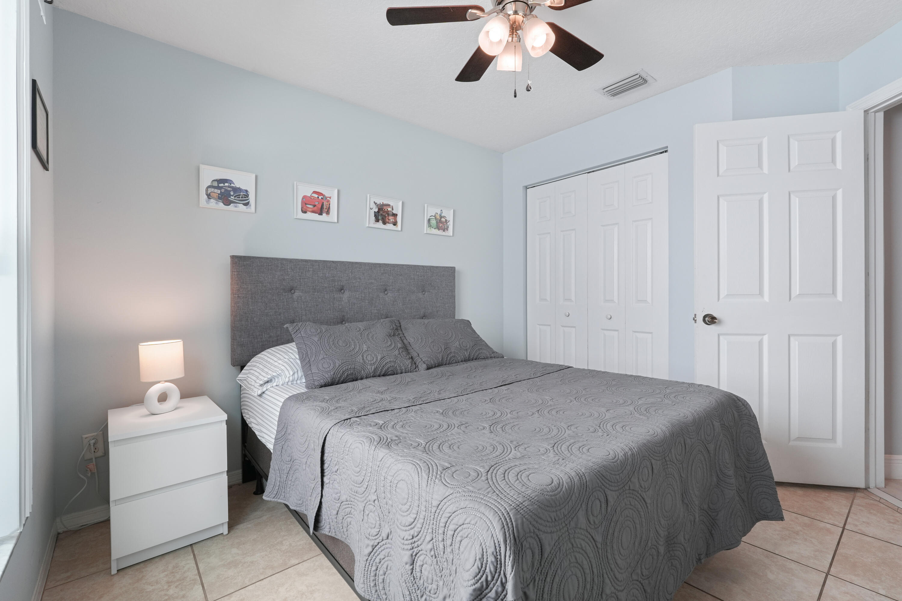 LANTERN KEY - Residential Lease