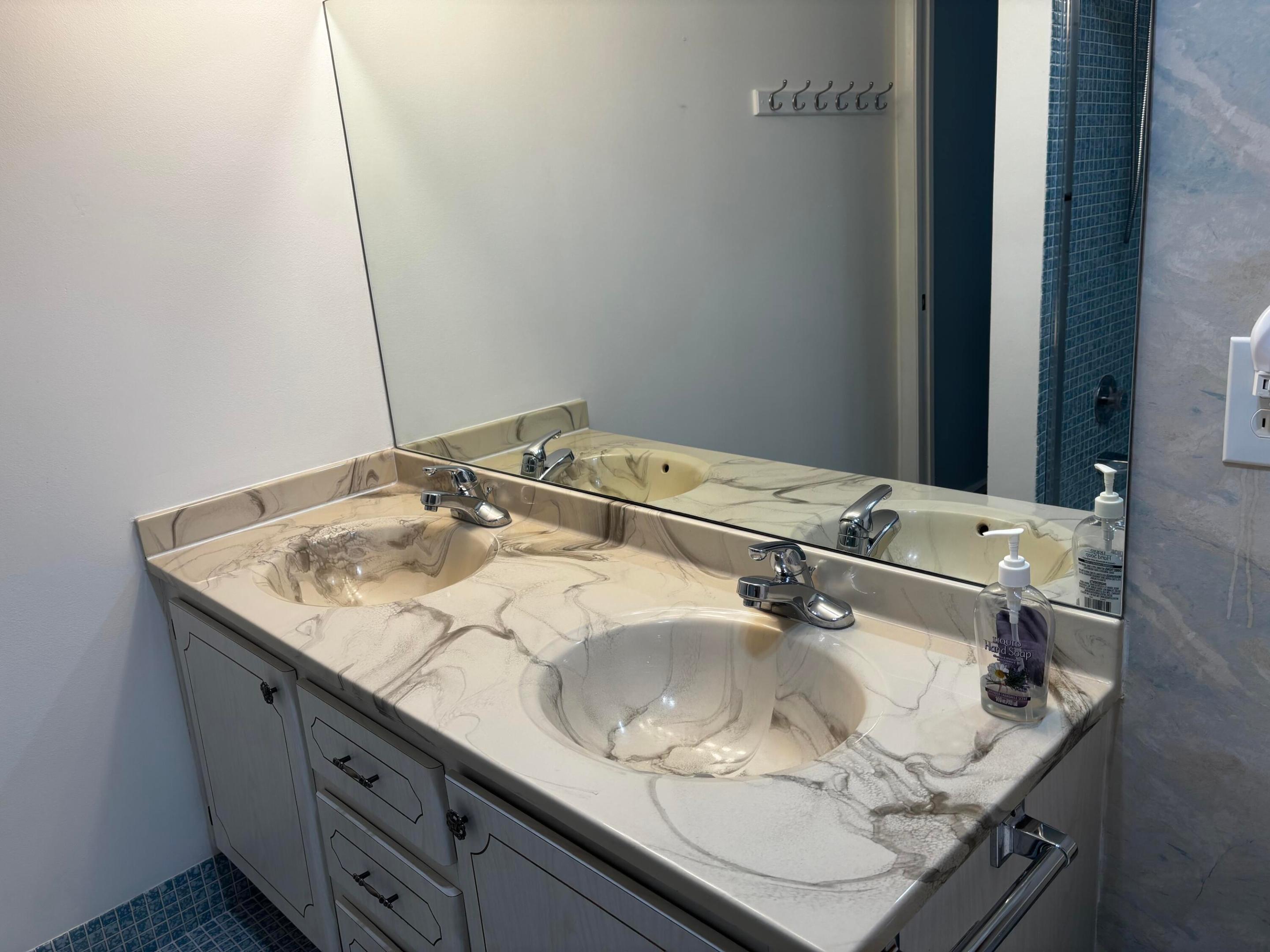 GRANTHAM A CONDO - Residential