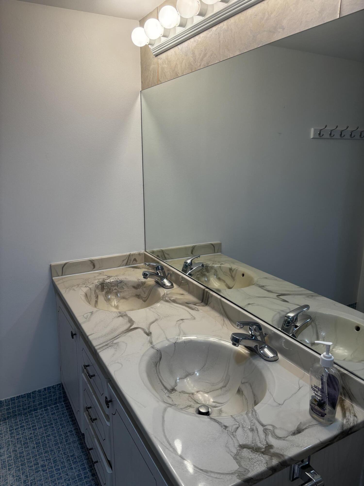 GRANTHAM A CONDO - Residential