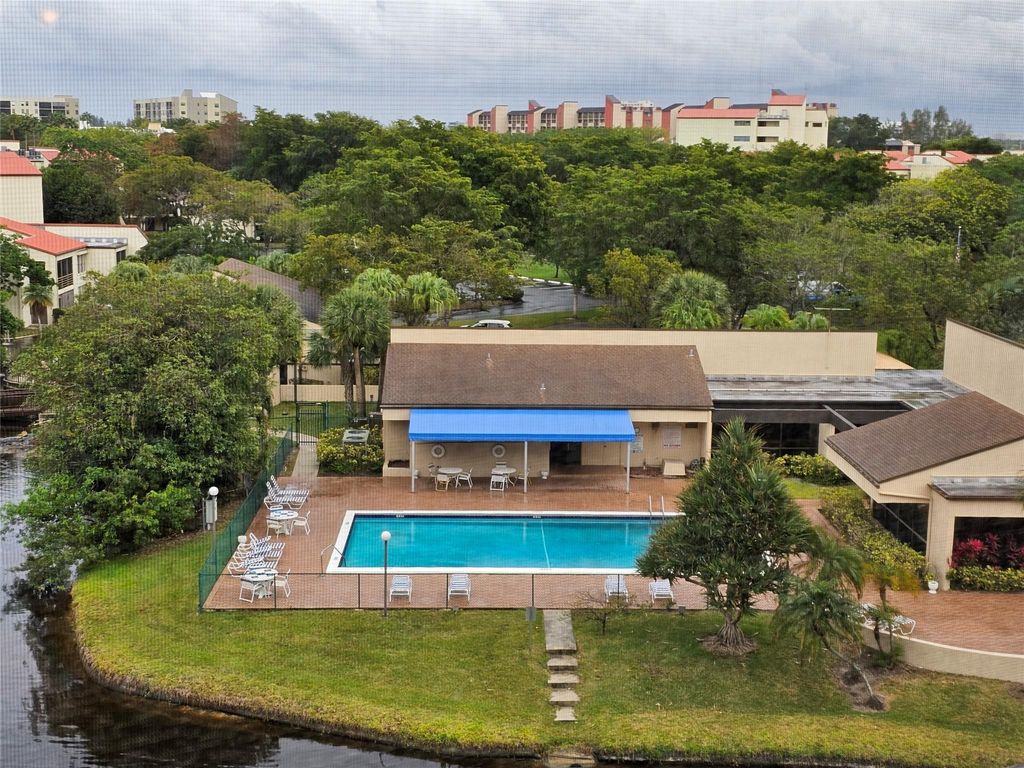 Photo of 2334 S Cypress Bend Drive #608, Pompano Beach, FL 33069 (MLS # F10505972)