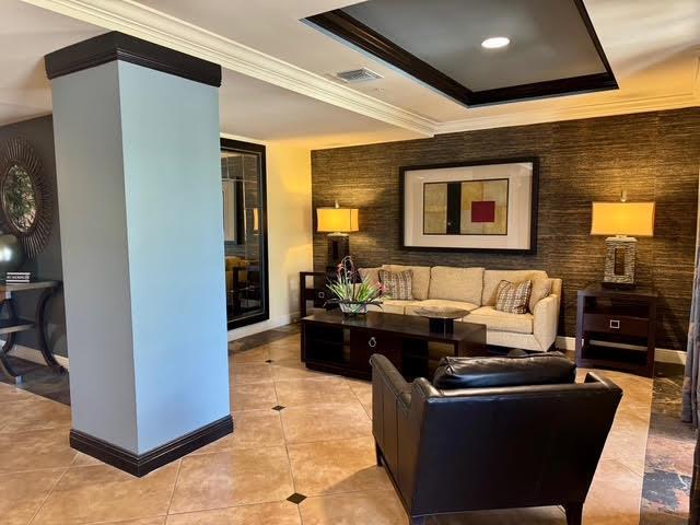 RESIDENCES AT MIDTOWN CON - Residential Lease