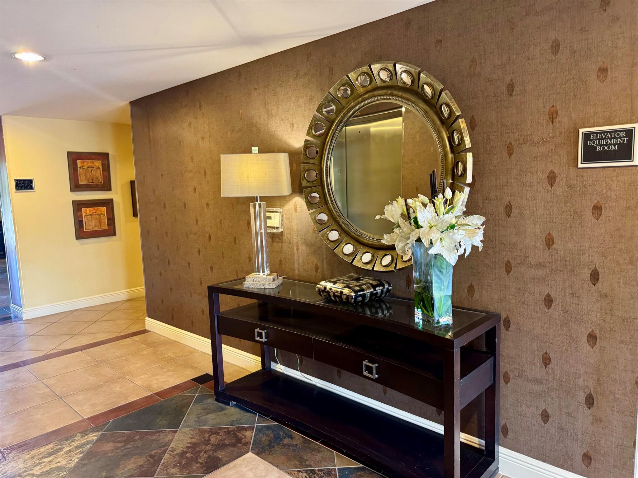 RESIDENCES AT MIDTOWN CON - Residential Lease