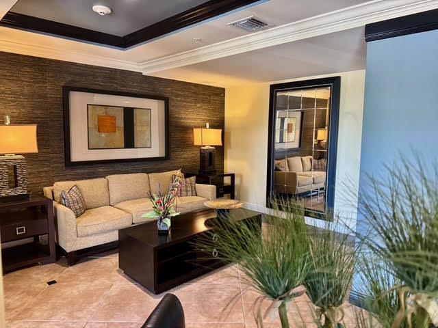 RESIDENCES AT MIDTOWN CON - Residential Lease