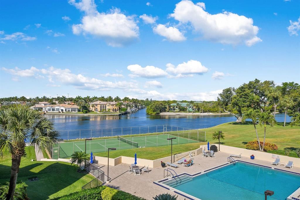 Photo of 364 Golfview Road #307, North Palm Beach, FL 33408 (MLS # R10746097)