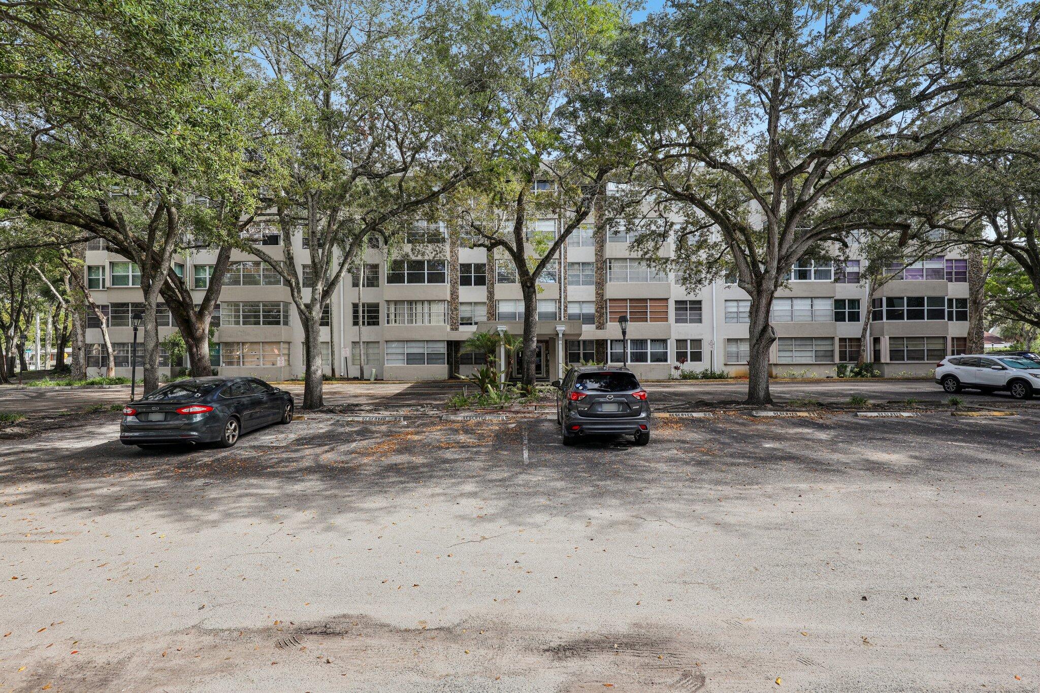 PLANTATION PLACE CONDO - Residential Lease