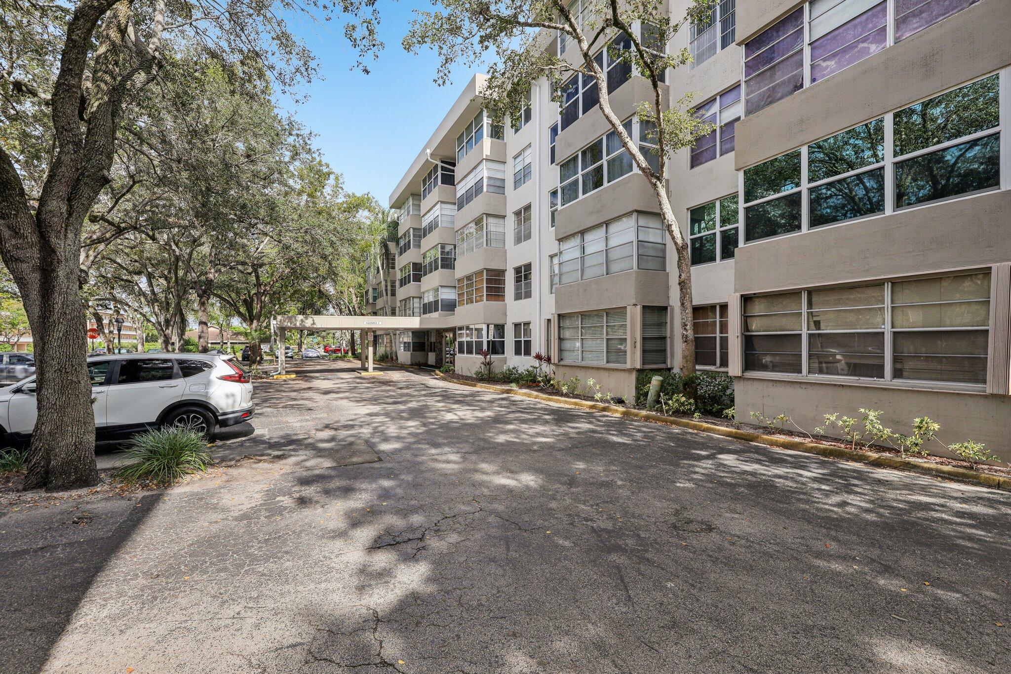PLANTATION PLACE CONDO - Residential Lease
