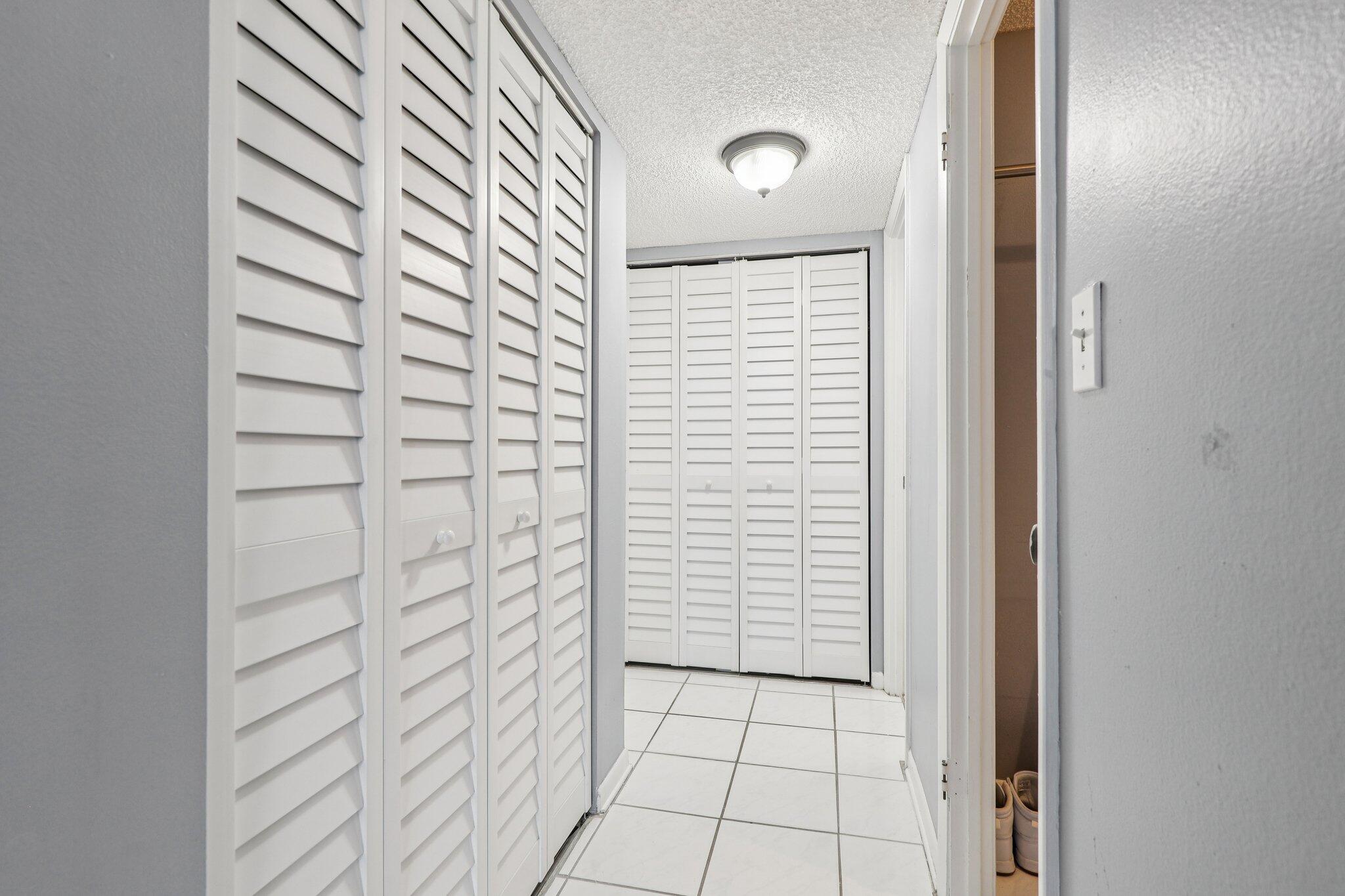 PLANTATION PLACE CONDO - Residential Lease