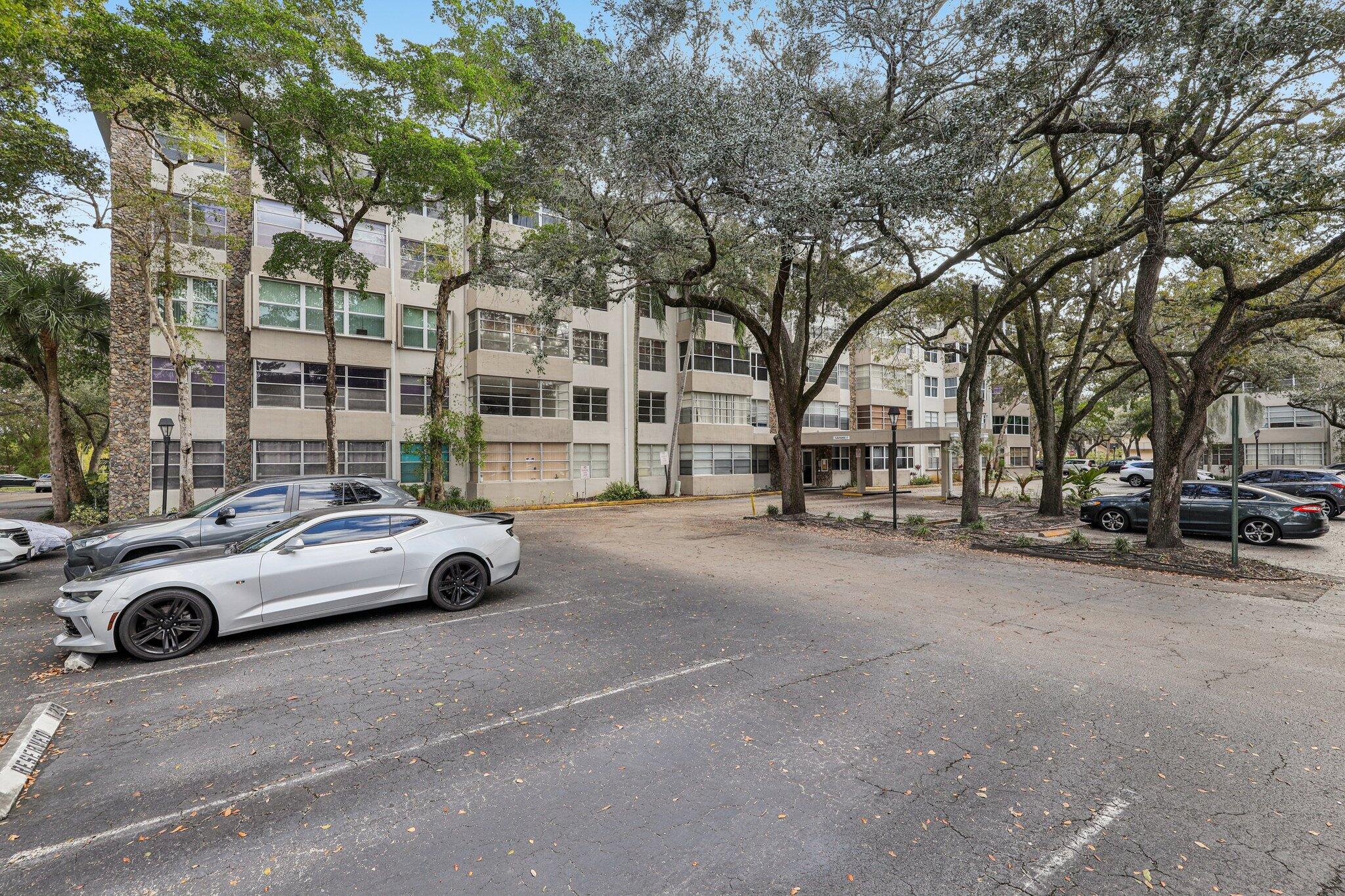 PLANTATION PLACE CONDO - Residential Lease