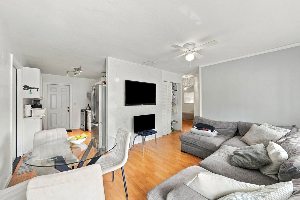 Photo of 2848 NE 13TH Avenue, Pompano Beach, FL 33064 (MLS # B26092305)